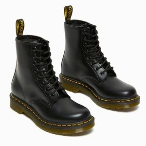 Dr. Martens 1460 Boots Smooth Leather Black Size 7